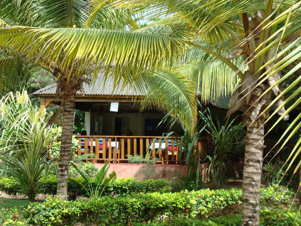 Hotel Village Vacances Awale Plage Grand-Popo Exteriör bild