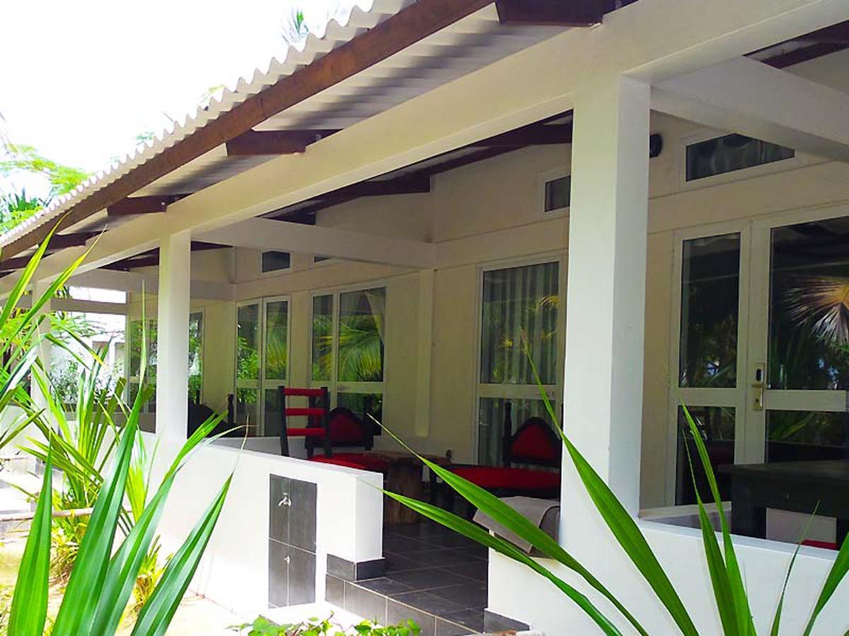 Hotel Village Vacances Awale Plage Grand-Popo Exteriör bild